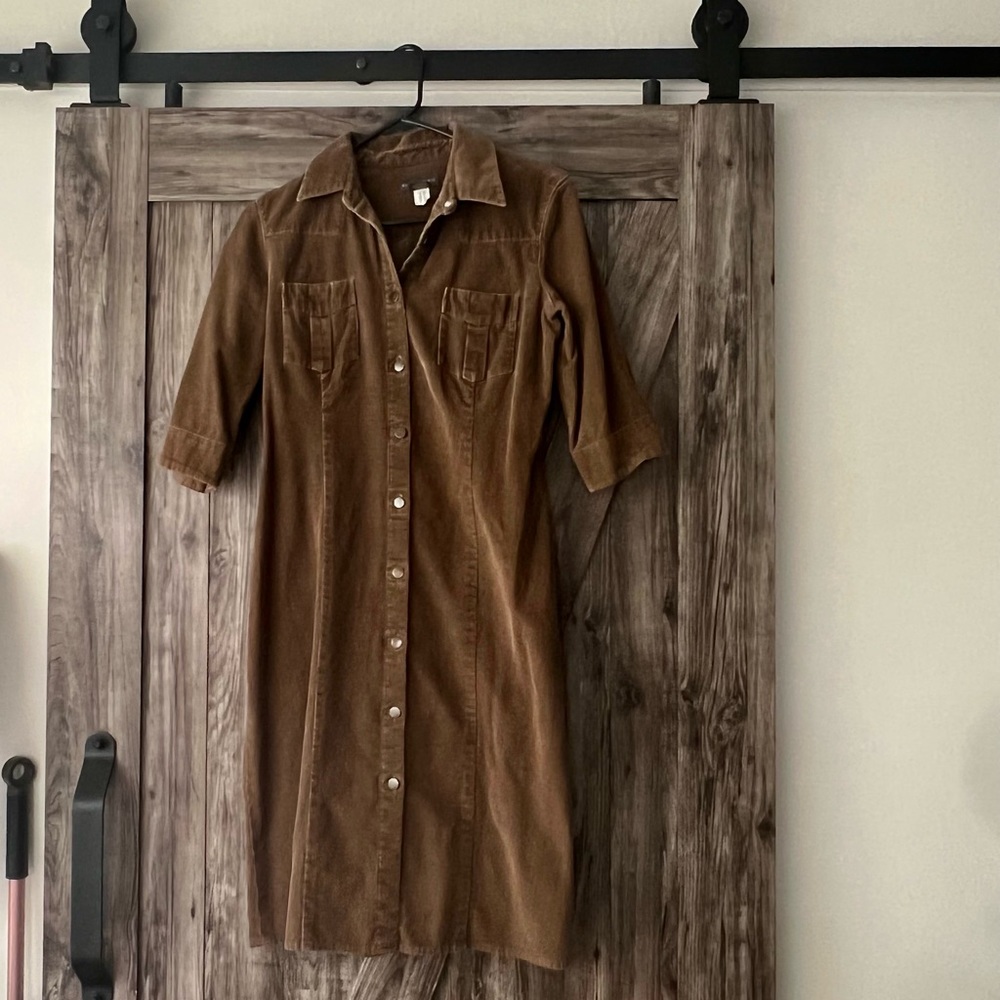 Women’s Brown Fine Wale Corduroy Banana Republic Dress Size 4